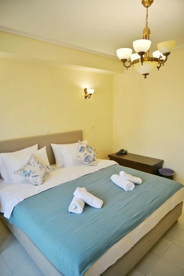New Times Home & Hotels Near Metro Station Athens Center 외부 사진