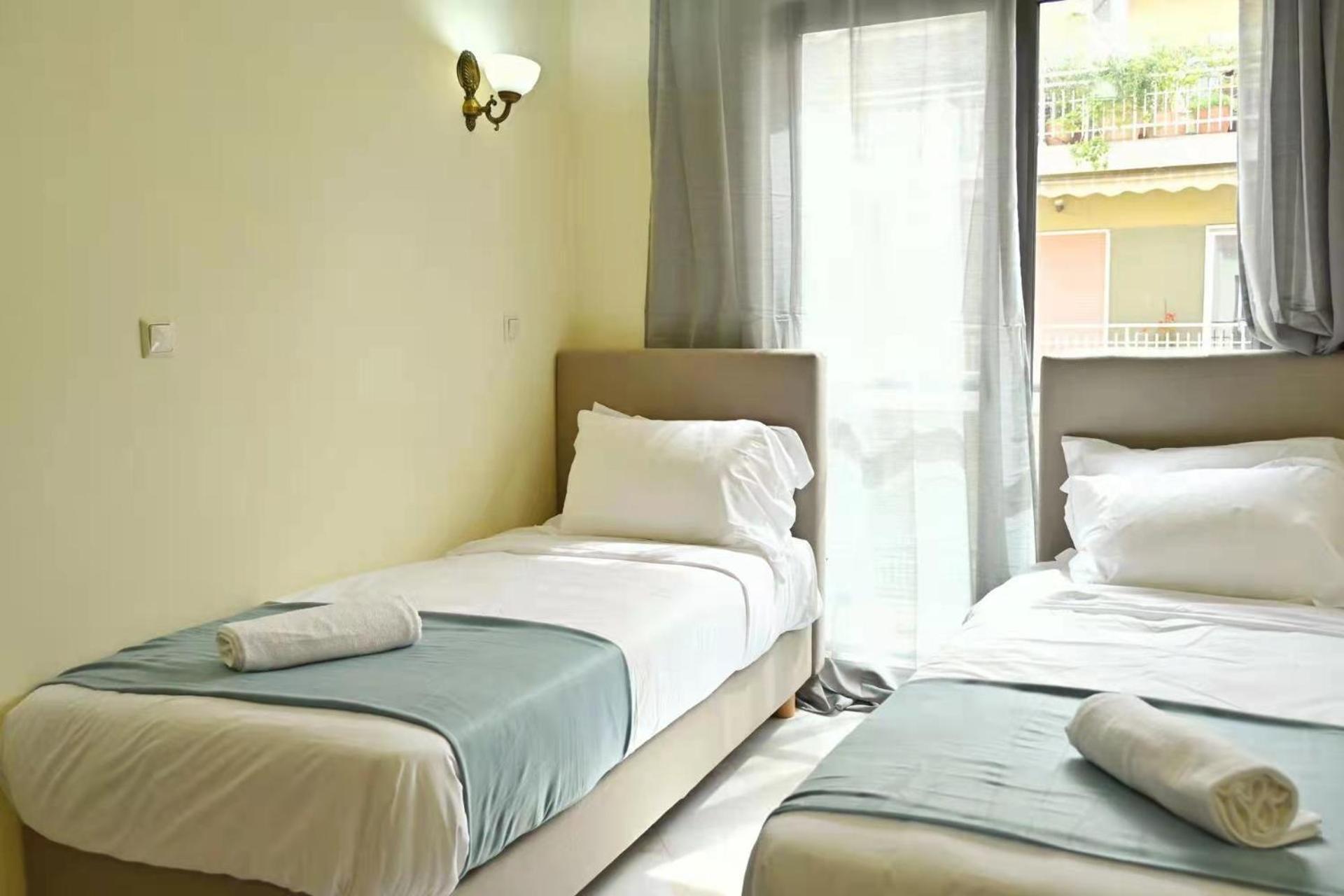 New Times Home & Hotels Near Metro Station Athens Center 외부 사진